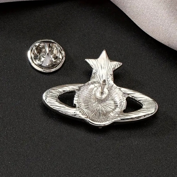 New Planet Silver Rhinestone Brooch Pin Silvertone Color - Picture 3 of 6